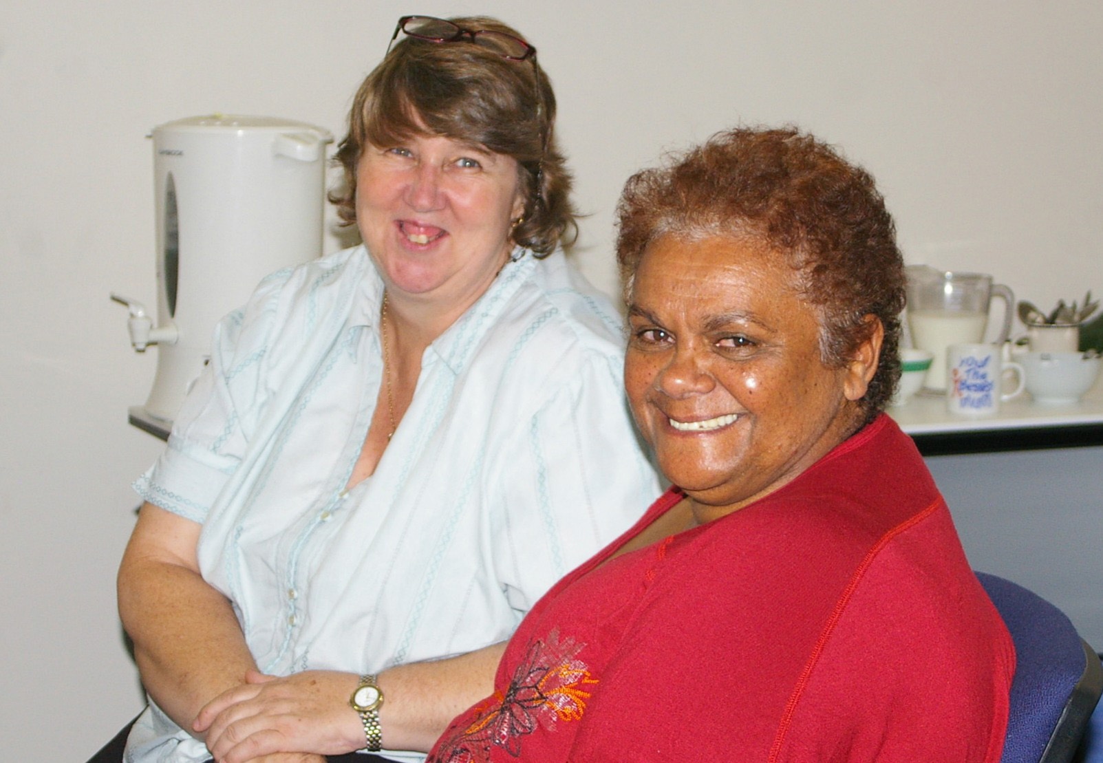 Board Member Jo Appoo at a CRANAplus Meet and Greet in 2009 during the Intervention